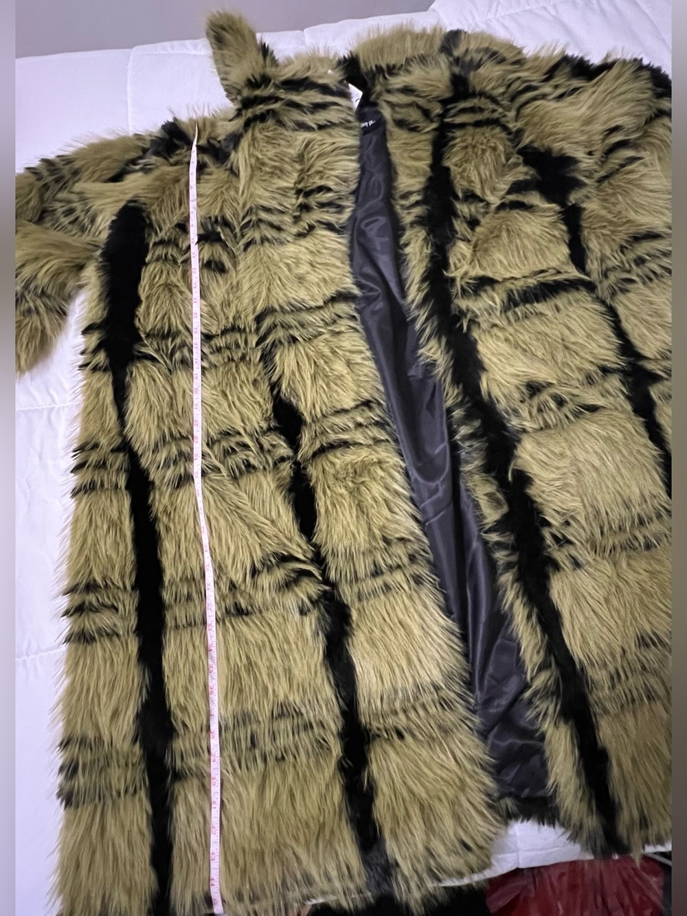 Nasty Gal Green Plaid Faux Fur Coat - Picture 5 of 8